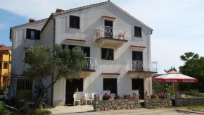 Apartmani Ana Schon